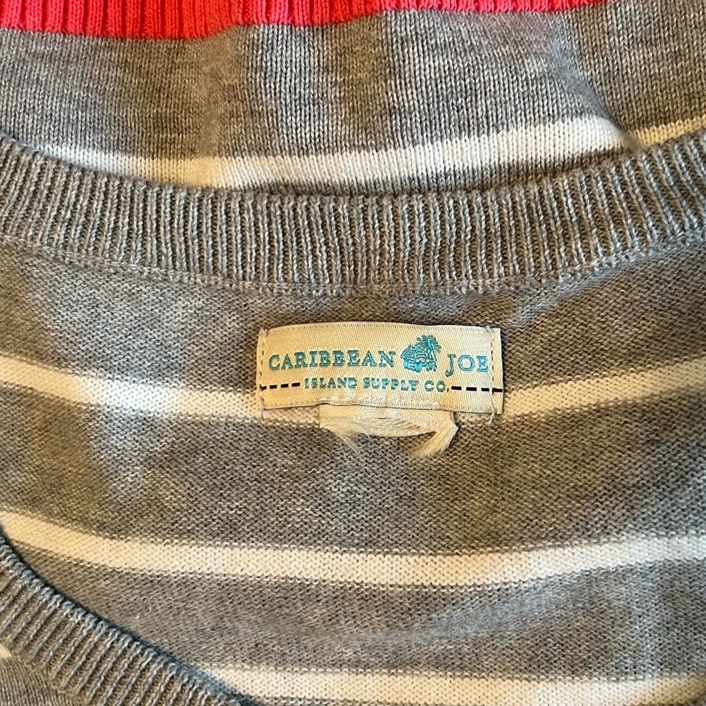 Pop of color Womens Sweater - Picture 5 of 6